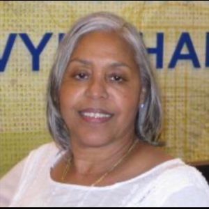 Meet your Posher, Denise